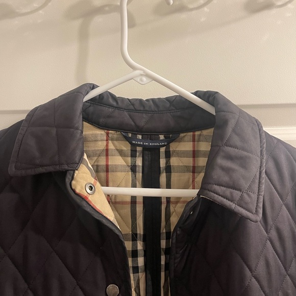 Burberry Quilted Womens Black Jacket - Picture 5 of 5